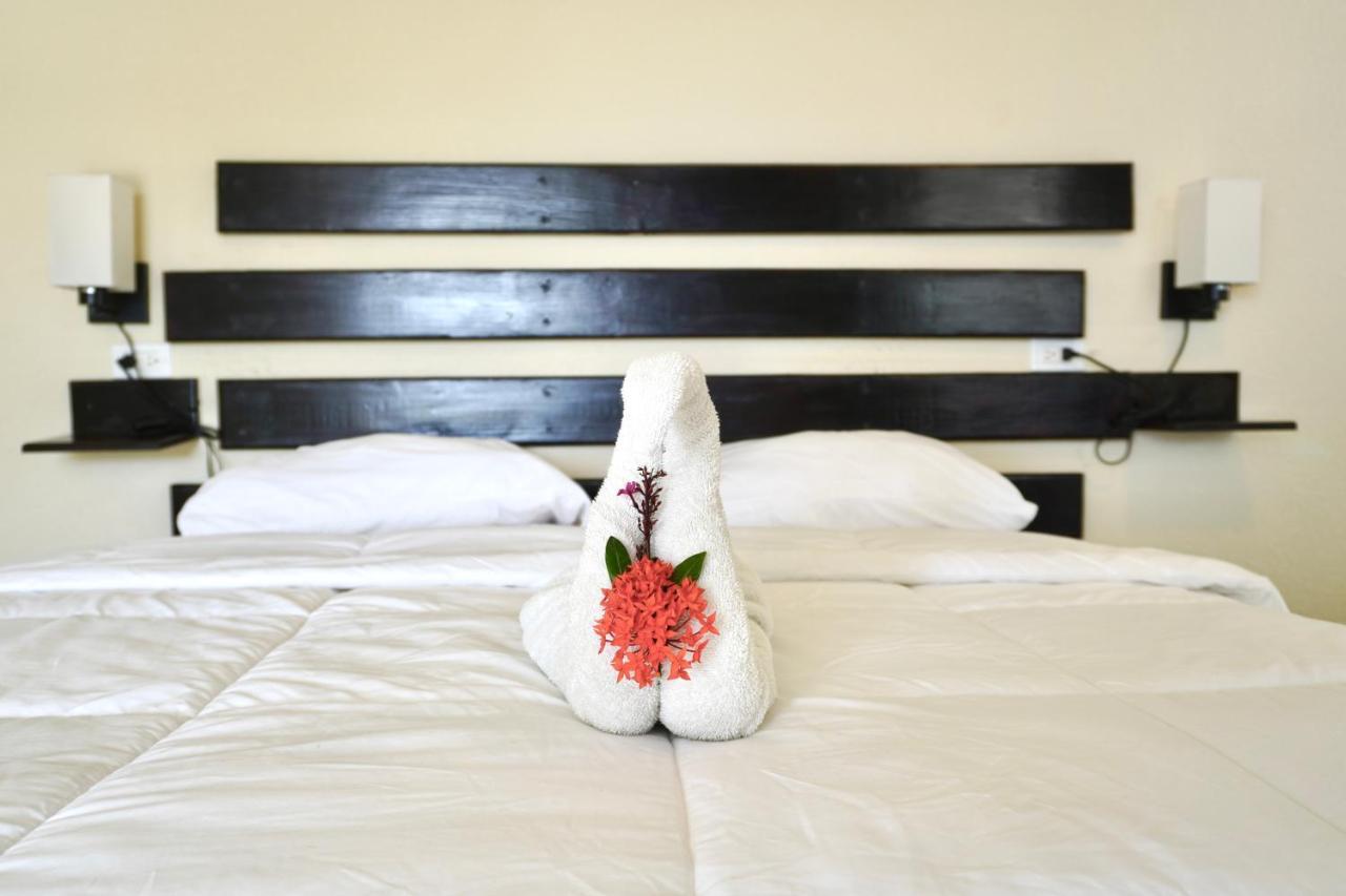 Ocean View Hotel And Restaurant Gravel Bay Εξωτερικό φωτογραφία